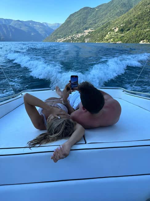 Como: Lake Como Private Guided Boat Tour - The villa parade early on: Villa Geno to Mandarin Oriental