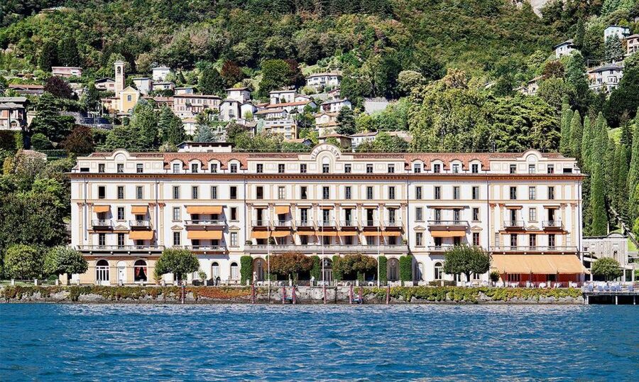 Como: Luxury Boat Tour on Lake Como - il Sereno, Torno, Villa Taverna, and Blevio, big names from the water