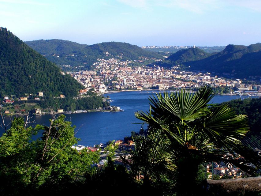 Como: Private Walking Tour - Starting at Piazza Cavour, With Lake Como Doing the Welcoming
