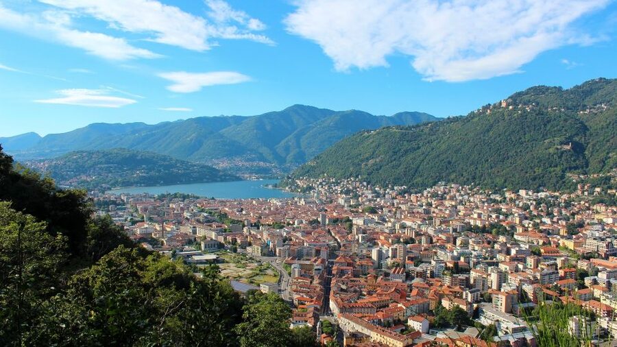 Como: Private Walking Tour - Time on Foot: Making the Most of 2 Hours in Como