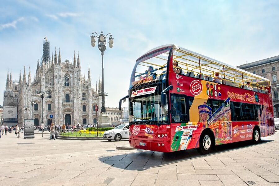 Da Vinci's Last Supper & Milan Sightseeing Tour - The short bus transfer to Santa Maria delle Grazie