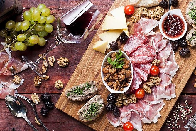 Delicious! Milan's Favorite Food Tour - Brera District: art and design while you’re on the move