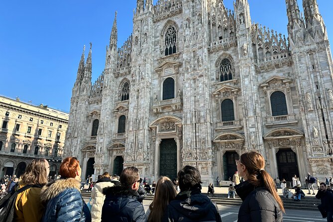 Delicious Milan Street Food Tour Tasting and Sightseeing with Local Guide - Duomo square and Galleria Vittorio Emanuele: sights you’ll want to linger on
