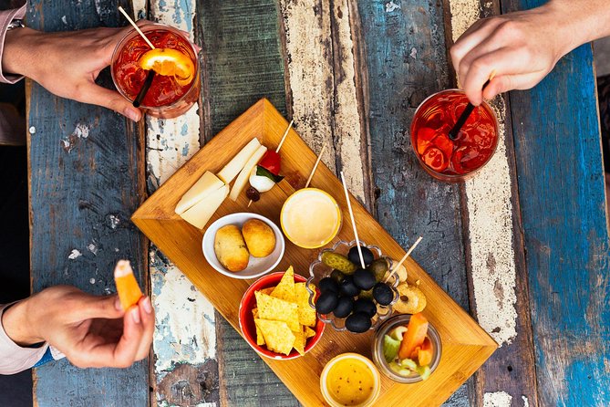Drinks & Bites in Milan Private Tour - Quick hits before you go