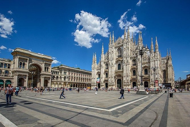 Duomo Cathedral Guided Tour - Choosing a morning or afternoon slot in Milan