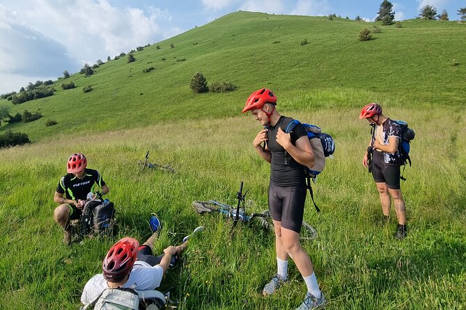 E-bike Tour in Lake Iseo - The farmhouse meal stop that turns a ride into a real pause