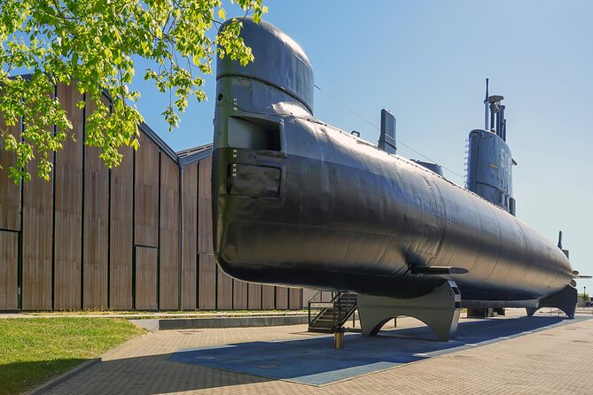 Entrance to the Leonardo da Vinci Science and Technology Museum - Timing Tips: Don’t Arrive at the End of the Day Hungry for More