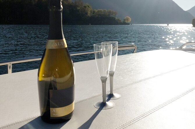 Exclusive Private Guided Boat Tour on Lake Como 1H - 4H - Value and price: what $359.48 per group really buys you
