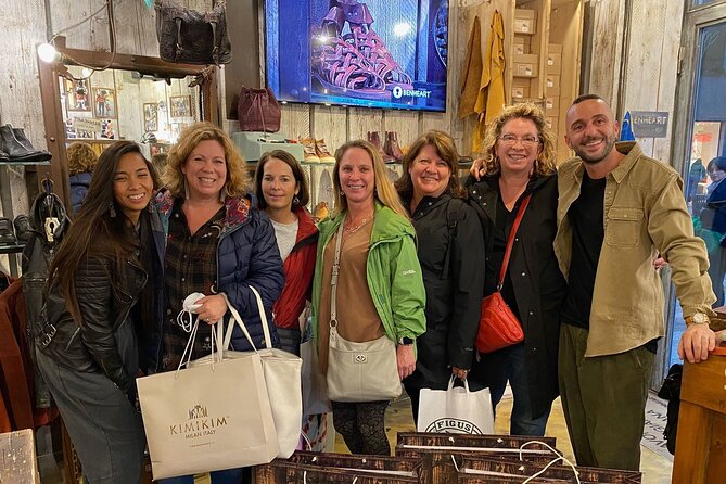 Explore History and Style with this Walking Tour in Milano - Handmade finds and local labels: what to look for on this walk