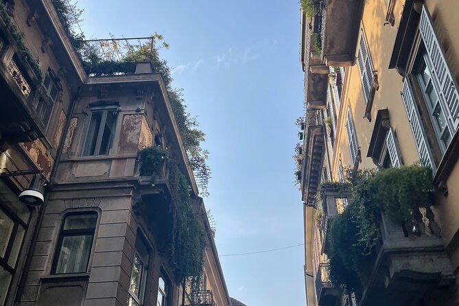Explore History and Style with this Walking Tour in Milano - Price, time, and what you’re really buying for $192.24