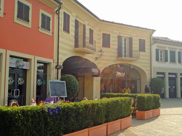 From Lake Como or Milan: Serravalle VIP shopping and Wine Tasting - Key highlights you’ll care about