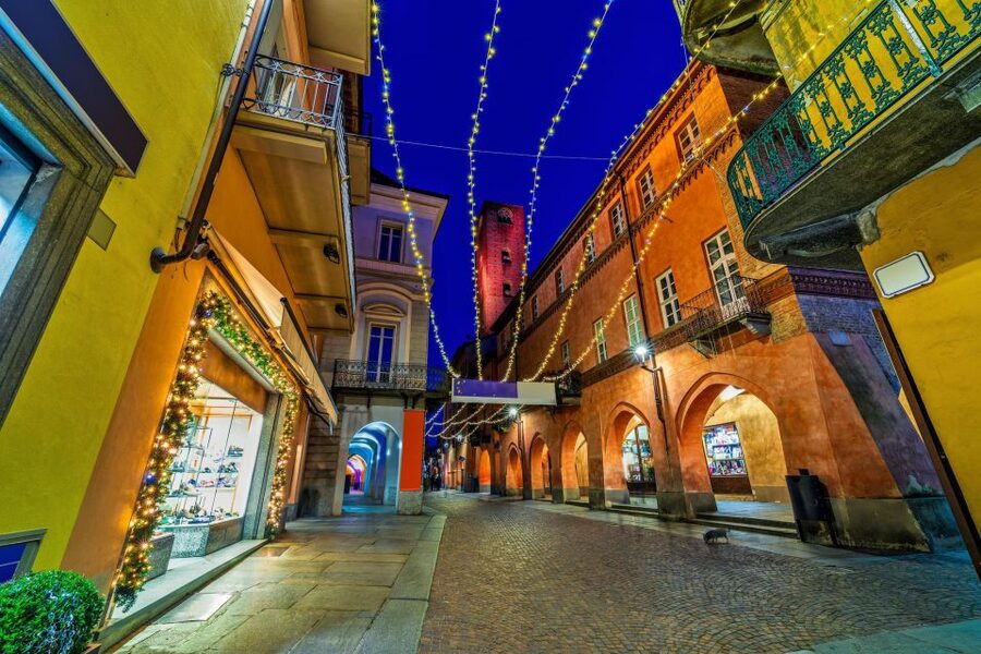 From Milan: Barolo Wine Tasting, Alba Tour and Castle Visit - Alba on foot: white truffles, chocolate culture, and old-town pace