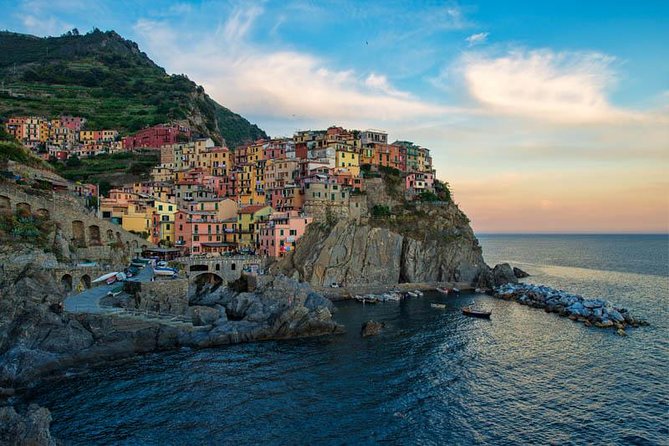 From Milan: Cinque Terre Guided Full-Day Trip With Cruise - Getting to Cinque Terre from Milan: coach, train, and timing
