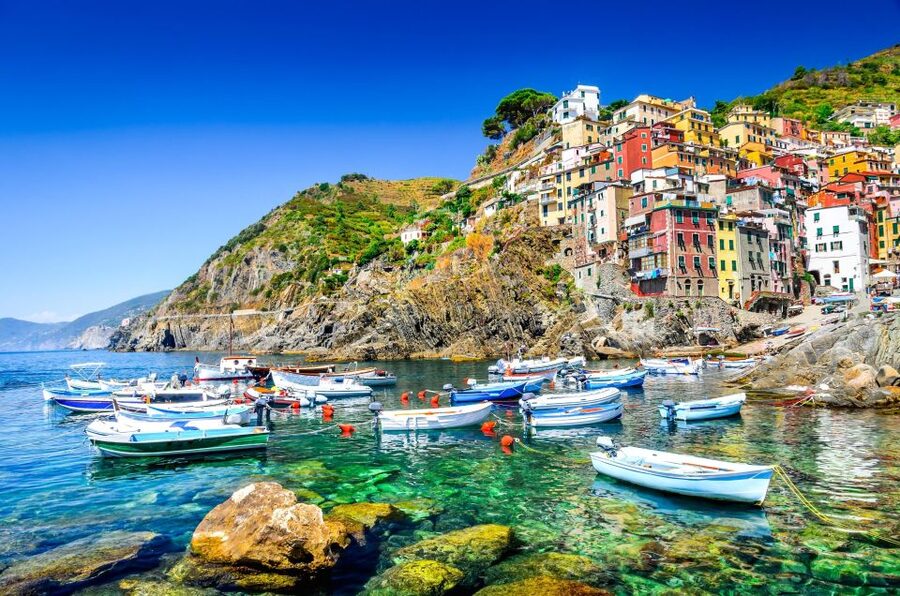 From Milan: Cinque Terre with Portovenere and Boat Cruise - The coach segment to the coast, with a quick La Spezia pass