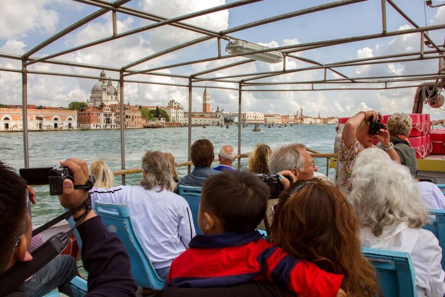 From Milan: Day Trip to Venice with Guided City Tour - Lagoon boat ride: Venice first impression from the water