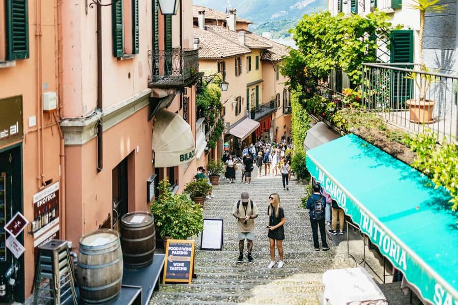 From Milan: Lake Como Cruise with Visits to Como & Bellagio - Wi-Fi and Audio Headsets: Small Comforts, Big Difference