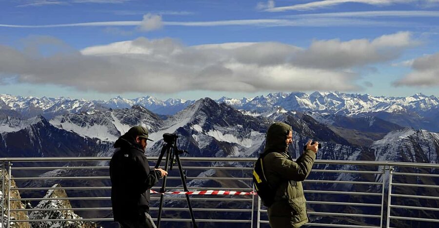 From Milan: Monte Bianco and Courmayeur Day Trip - Getting started in Milan at Foro Buonaparte