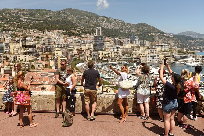 From Milan to Monaco & Nice: 3 Countries in 1 Day Guided Tour - The flower market stop, a sensory break in the middle of the day