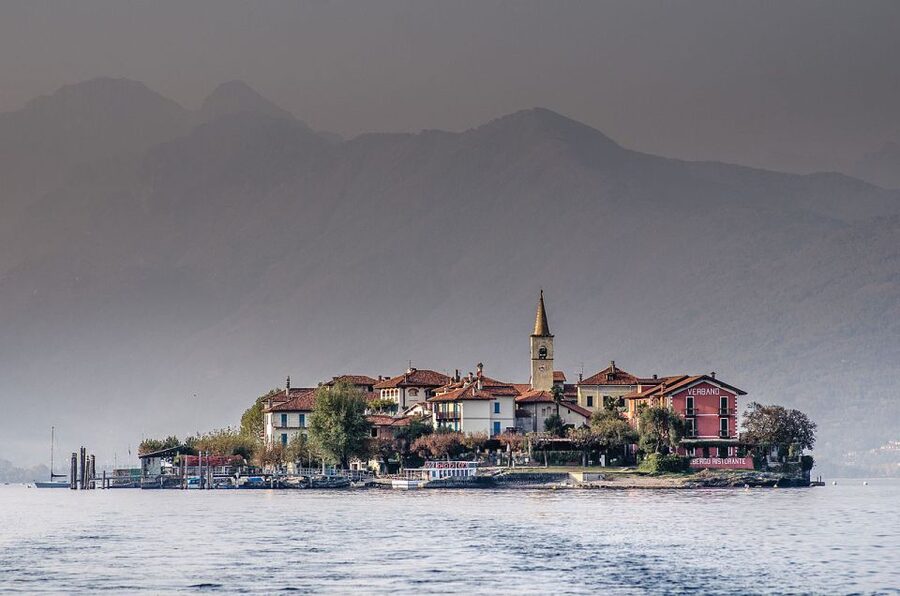 From Stresa: Isola Pescatori Hop-on Hop-off Boat Tour - Why this is a smart way to do the Borromean Gulf