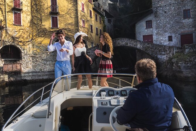 Glamour tour (3 H) speed boat stop in Bellagio - Captain and comfort: small details that make a big difference