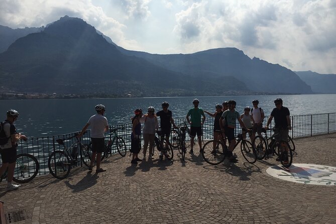 Group Bike Tour: Onno & Ghisallino (E-bikes and Road bikes) - E-bikes and road bikes for Lake Como hills, without the stress