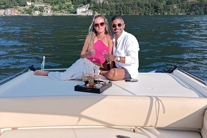 Half Day Boat Tour on Lake Como with Aperitif - Stop 1, Villa del Balbianello: Gardens, Villa Details, and the Manzini Museum