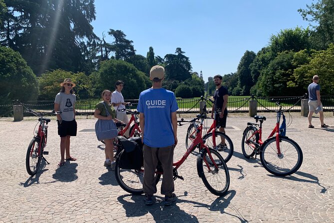 Highlights of Milan Bike Tour - Brera District: artists, side streets, and a more “you’re here” Milan