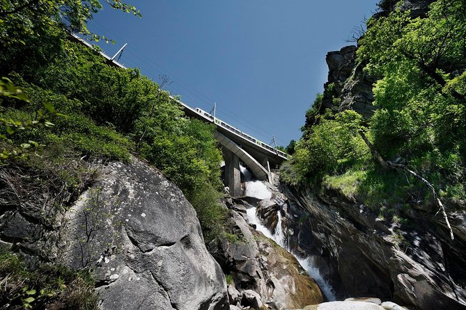 Interlaken and the Green Train of Swiss Alps Day Trip from Milan - Interlaken: a short dose of Swiss charm with a clear game plan