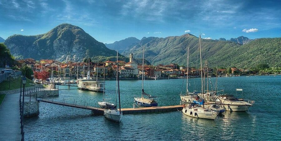 Lago Maggiore: 3 Borromean Islands Boat from Feriolo - Isola dei Pescatori: The Fishermen Island, Village Time, and Shopping Stops