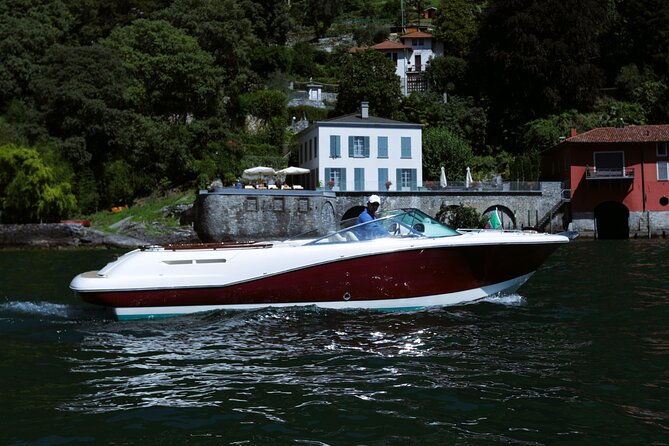 Lake Como: 3-Hour Luxury Speedboat Tour Como/Balbianello/Bellagio - Cernobbio to Moltrasio: the luxe shoreline in real scale