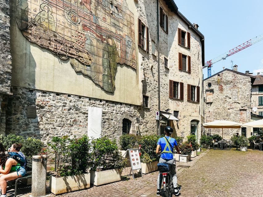 Lake Como: eBike Tour with Live Guide, eHelmet, and iPad - What you are actually seeing on Lake Como