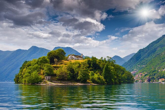 Lake Como Private Boat Tour 2h. Como - Villa Balbianello & more - Price and Value for a Private Group Up to 4