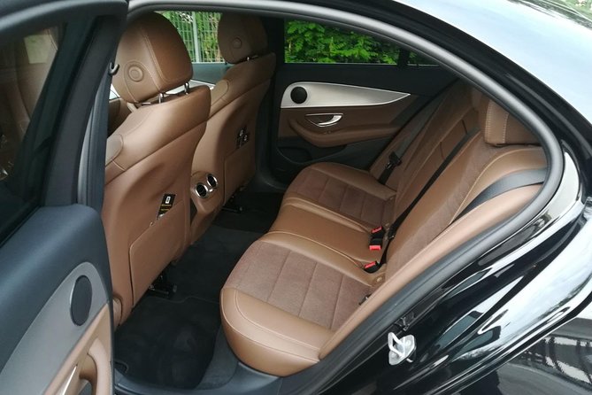 Lake Como-Private Transfer Como-Cernobbio-Moltrasio-Laglio to MXP - Price and value: $240.32 for up to 3 people