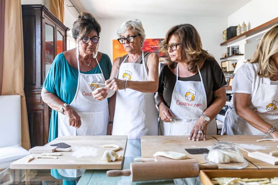 Lake Como: Ravioli Cooking Class with Wine - A Cesarine Home Kitchen, and Why It Feels Different