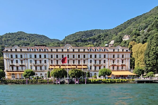 Lake Como Shared Boat Tour and Aperitif with Prosecco - Captains and commentary: where the fun really comes from