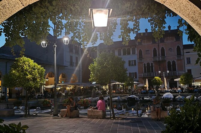 Lake Garda at Sunset: Desenzano Walk & Boat around Sirmione - Quick cultural hits: Duomo di Santa Maria Maddalena and the aviators