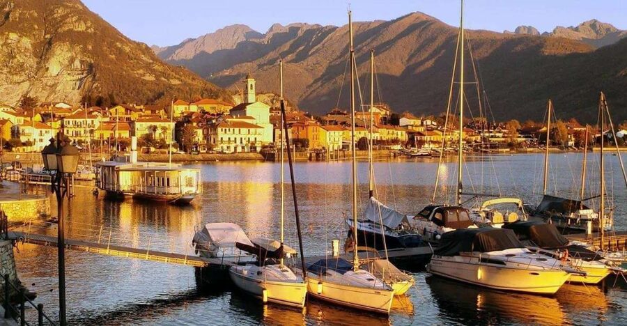 Lake Maggiore: Panoramic Sunset Cruise from Feriolo - Baveno and Stresa from the boat: villas, gardens, and shoreline drama
