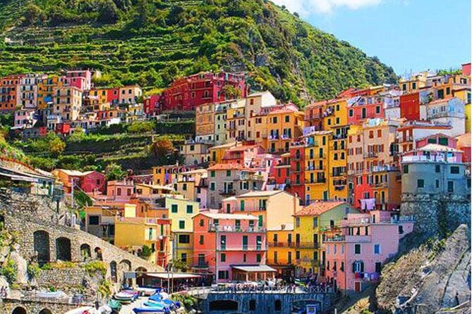 Ligurian Colors, Cinque Terre Full Day Private Transfer Excursion From Milan - Vernazza: A Sea and Rock Jewel Moment