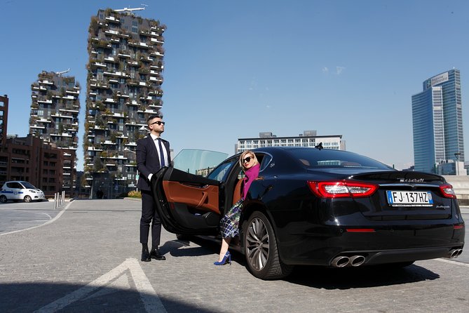 LINATE - MILANO airport transfer with private Luxury Car - Flight Tracking and the 60-Minute Waiting Window