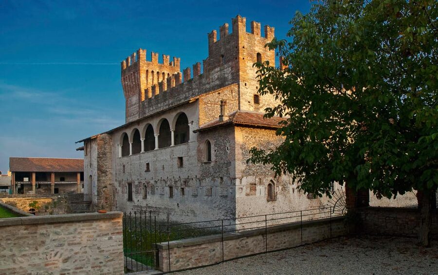 Malpaga Castle ticket with audioguide included - Who This Experience Fits Best (and Who Might Feel Cramped)