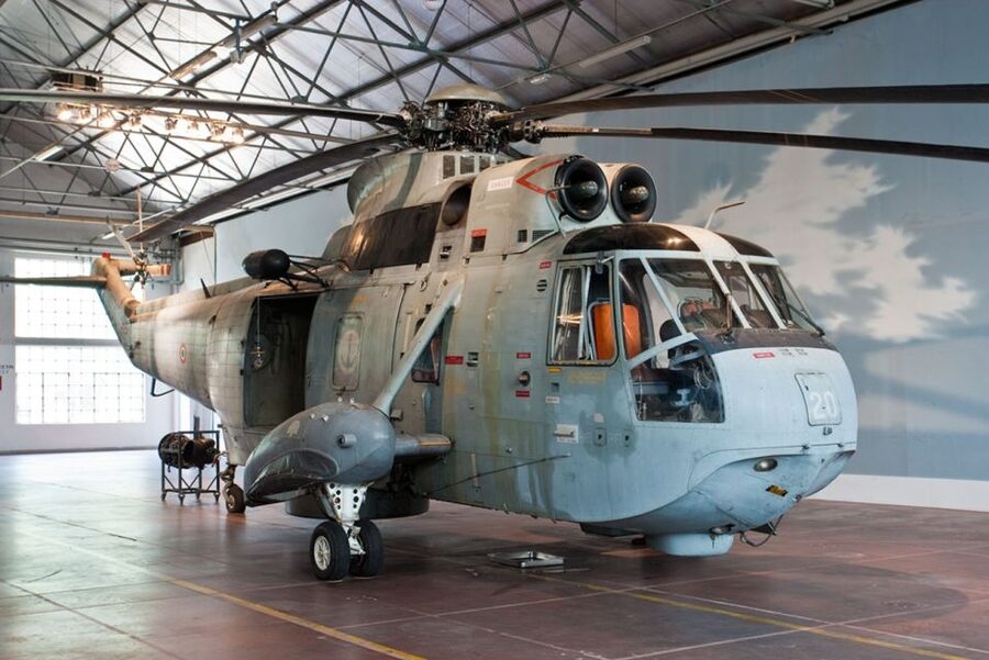 Malpensa: Volandia Park and Flight Museum Entry Ticket - The airplane boarding you should plan around
