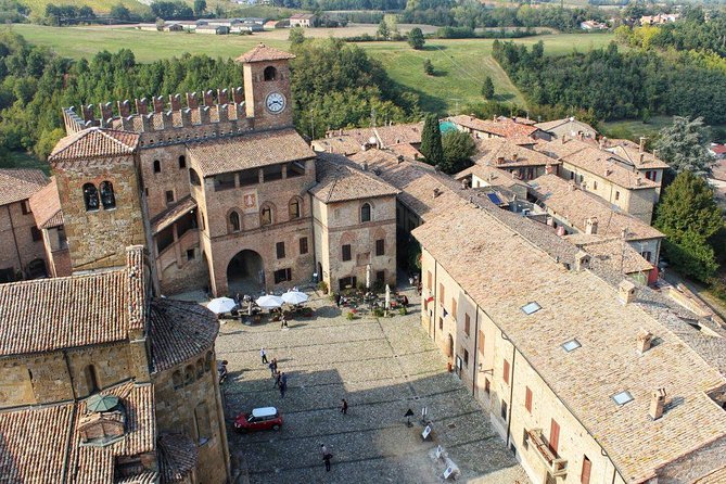 Medieval villages & Cremona Stradivari's town, tour from Milan - From Milan to Cremona: your day’s rhythm and route