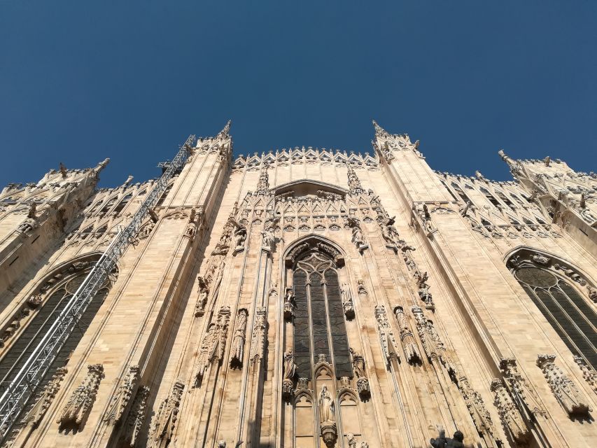 Milan: 4-Hour Art and History Private Walking Tour - Starting at Galleria Vittorio Emanuele II, then moving where Milan stories cluster