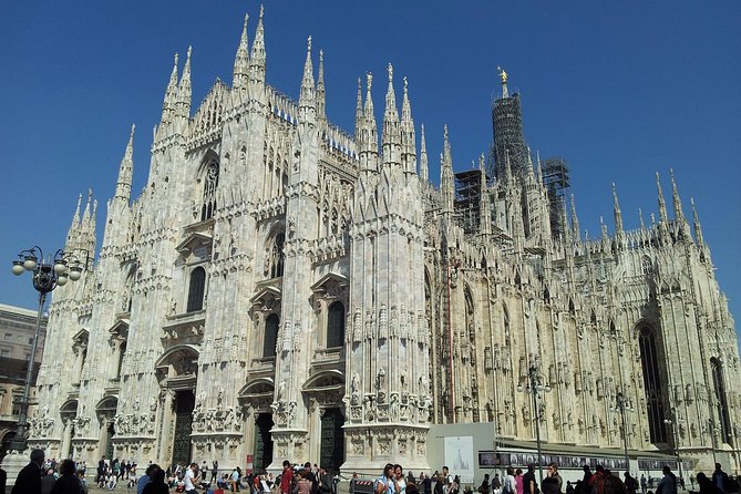 Milan, a city of art an history. Classic tour of Milan - Teatro alla Scala: How to Use 40 Minutes Without Getting Rushed