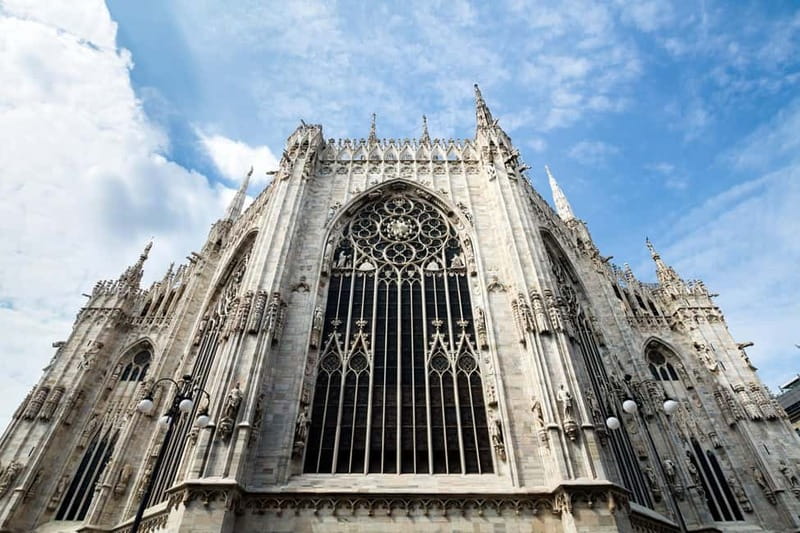 Milan: Best of City Walking Tour with Last Supper Tickets - Seeing Da Vinci’s Last Supper with a guide who makes you look harder