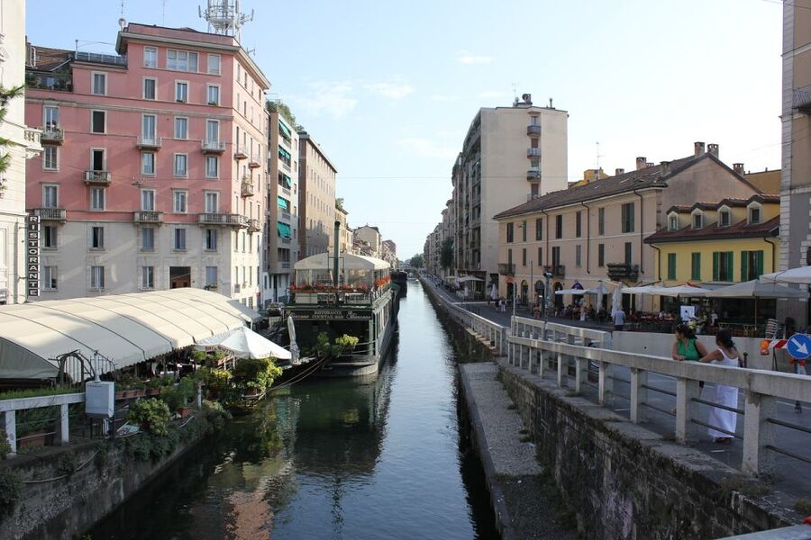 Milan: Best of the Highlights Walking Tour - Where The Tour Starts, And How It Actually Works