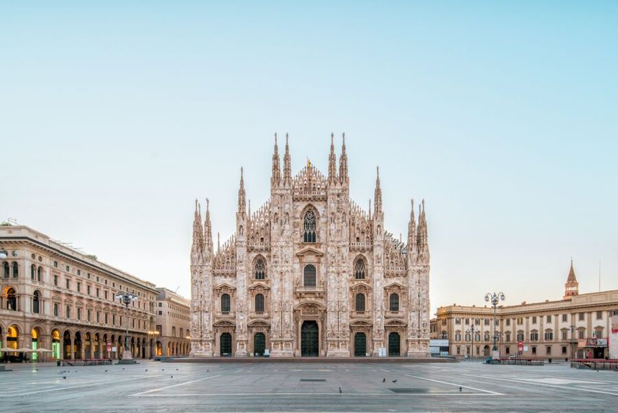 Milan: Cathedral and Terraces Guided Experience - Inside the Duomo: What the Guide Helps You Notice