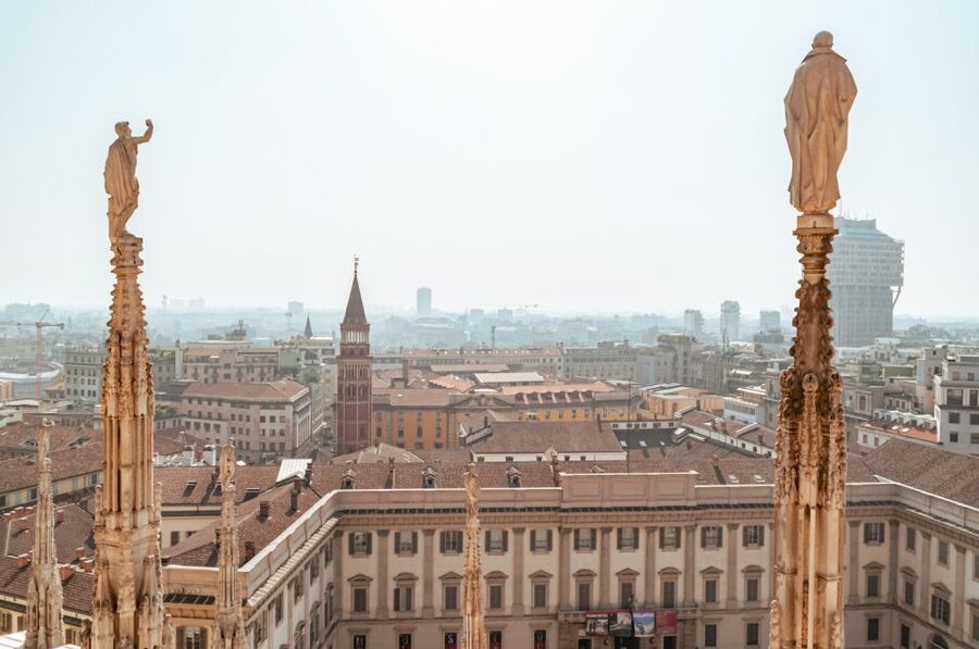 Milan: Cathedral and Terraces Guided Experience - Rooftop Terraces: Elevator Up, Stairs Down, Milan in Focus