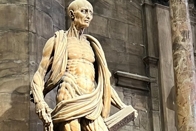 Milan: Cathedral and Terraces Guided Tour with Tickets - Time, Walking Pace, and What to Wear in the Cathedral
