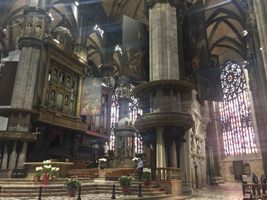 Milan Cathedral, Sforza Castle and Michelangelo’s Pietà Tour - Dress code and practical rules you must follow at religious sites